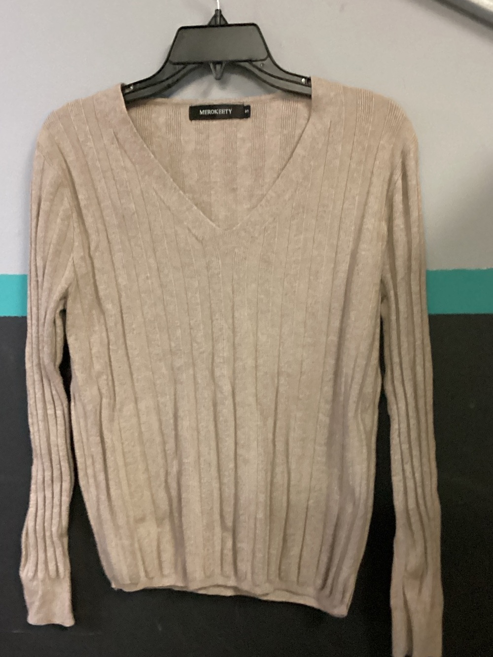 Miro & Ketti Women's Cream Ribbed V-Neck Sweater